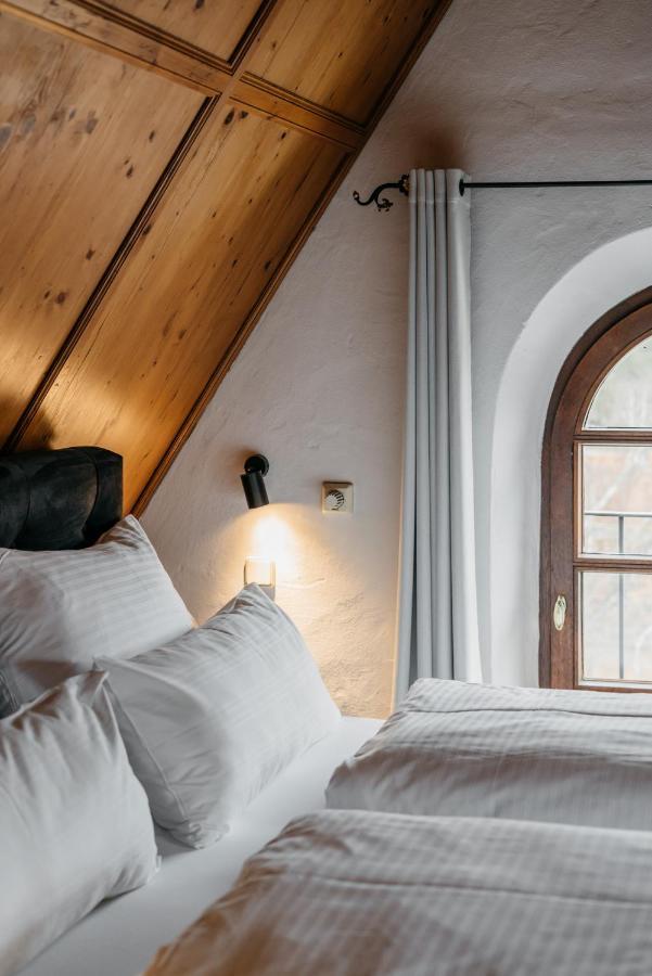 Hotel Riesengebirge Neuhof an der Zenn Εξωτερικό φωτογραφία