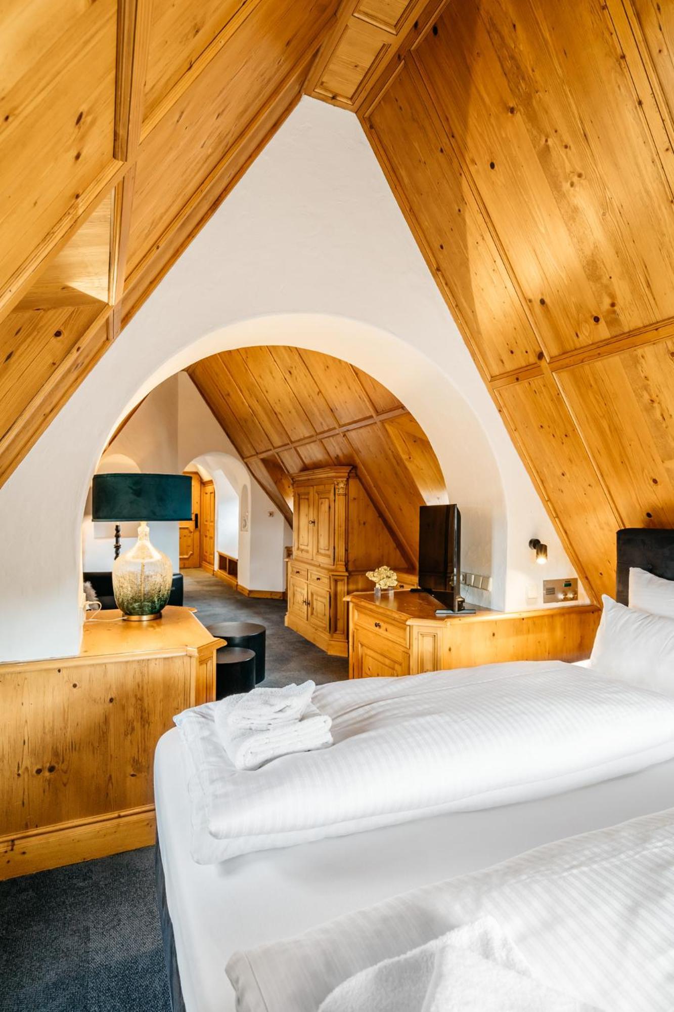 Hotel Riesengebirge Neuhof an der Zenn Εξωτερικό φωτογραφία