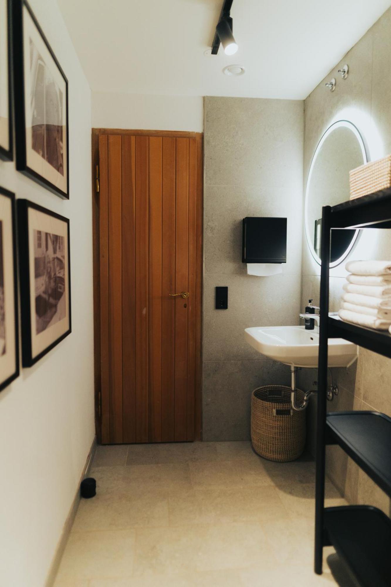 Hotel Riesengebirge Neuhof an der Zenn Εξωτερικό φωτογραφία